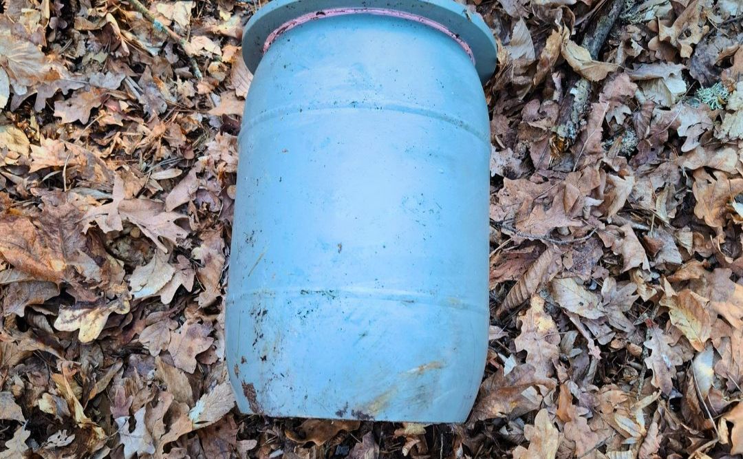 В Київській області знайшли бойову частину дрона-камікадзе "Шахед": як діяли рятувальники - 2
