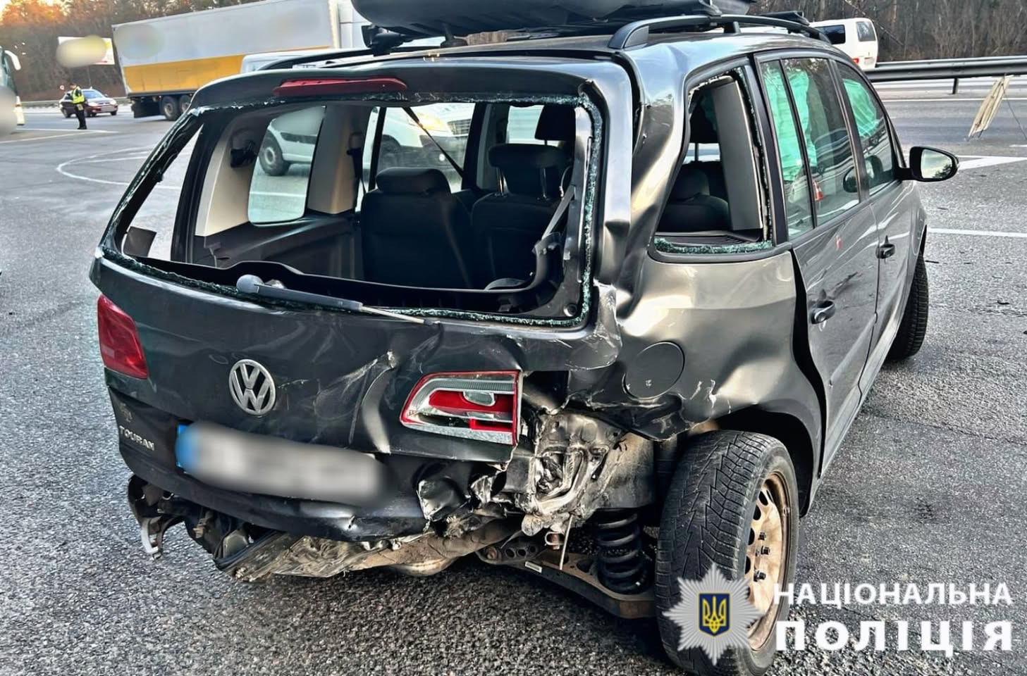 На Київщині в ДТП постраждала 18-річна дівчина: подробиці аварії біля Стоянки - 1