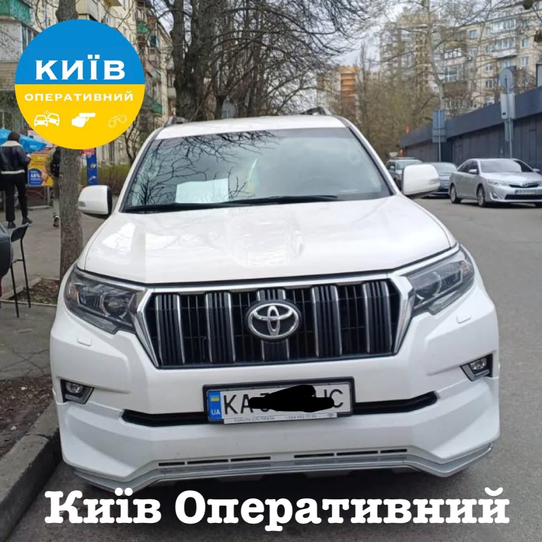 Послання на лобовому склі: водій погрожував поліції в Києві - 1