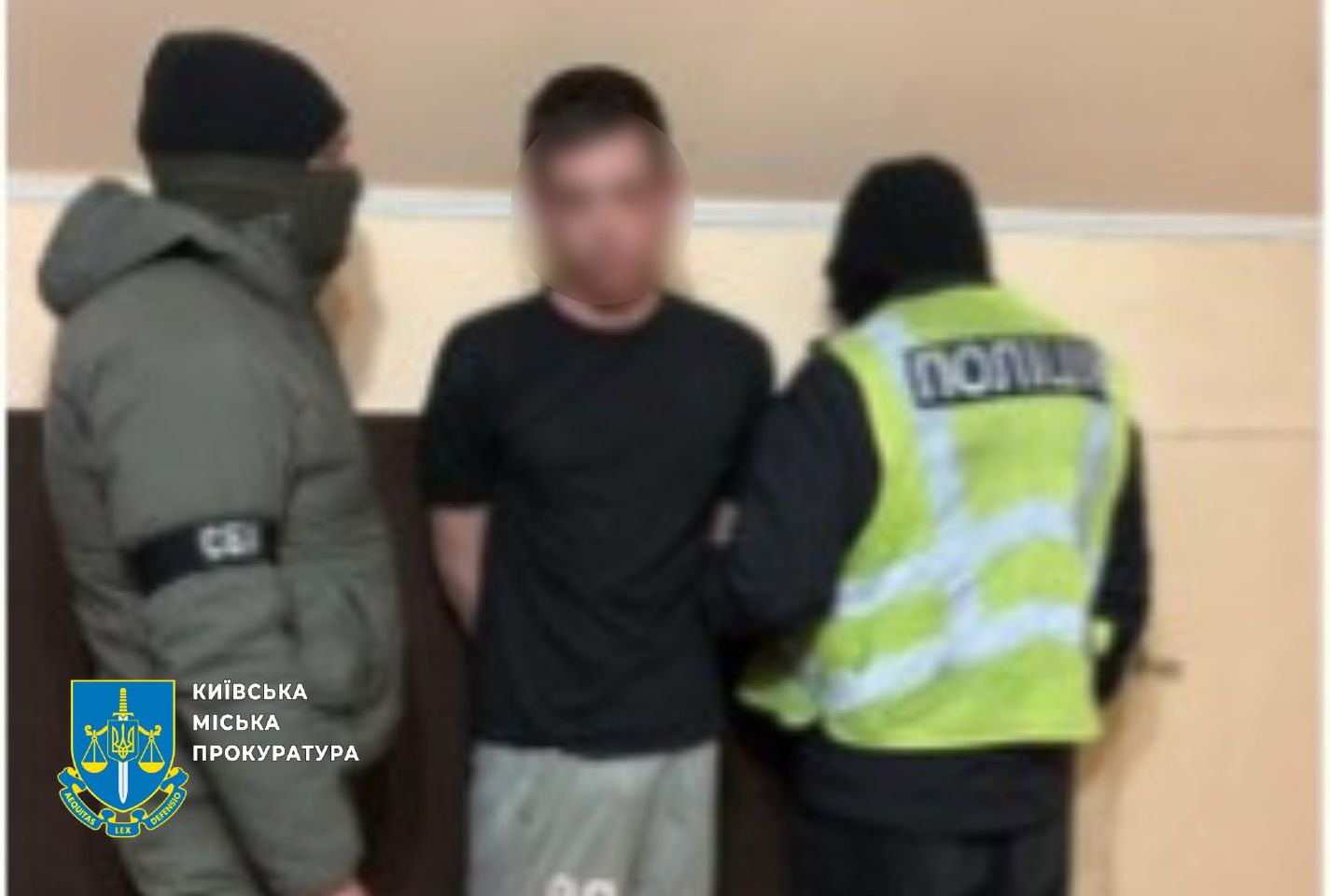 У Києві затримали молодиків за підпал автомобілів військових - 2