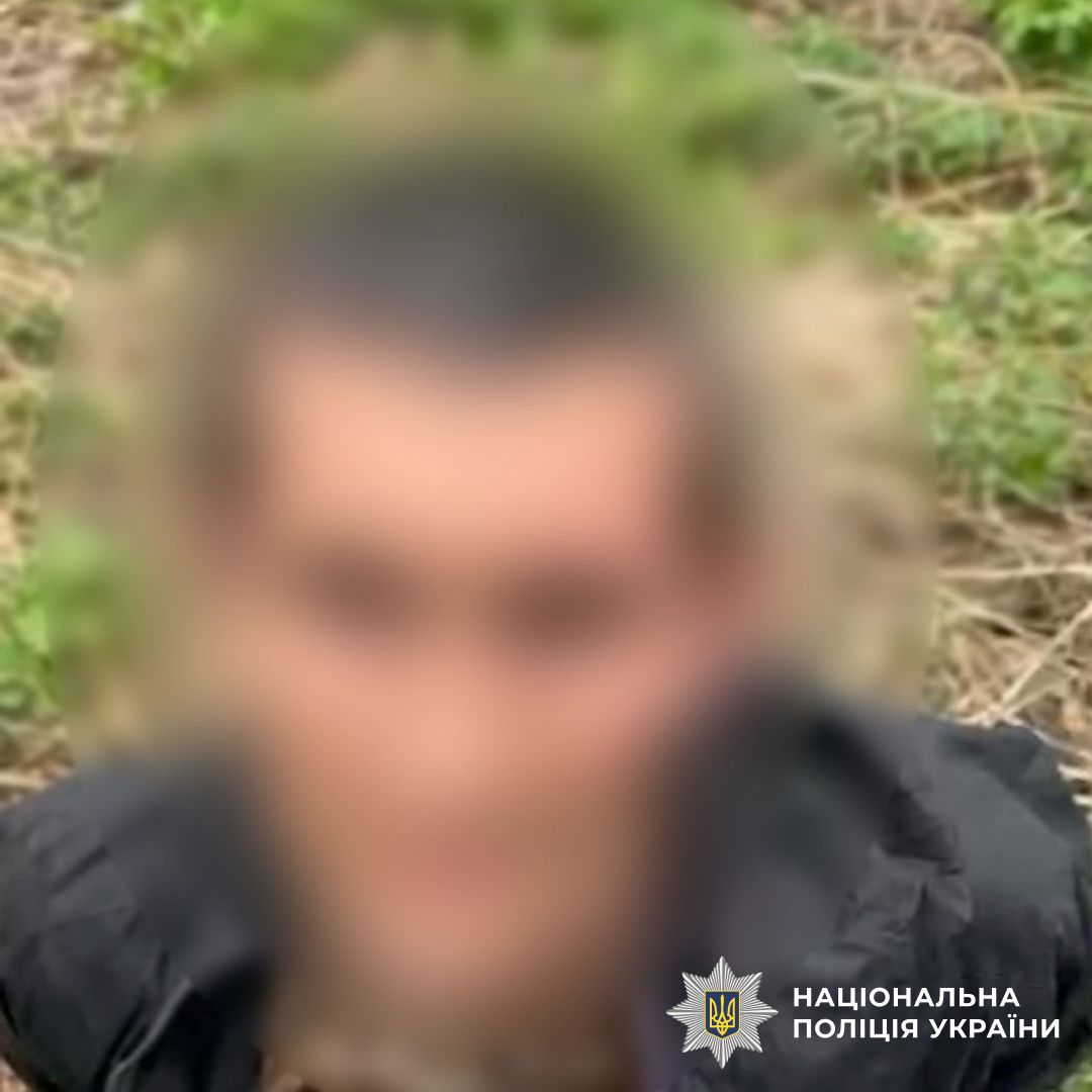 У Києві двоє спільників викрали мотоцикл Kawasaki з гаража: подробиці справи - 1