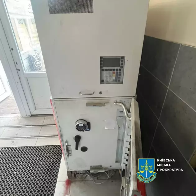 Кримінальна хроніка Києва: судитимуть серійних крадіїв, які викрали понад 16 мільйонів - 1