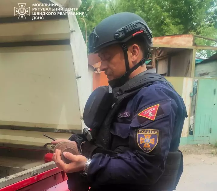 У Броварах біля гаража знайшли артснаряд: що важливо знати мешканцям Київщини - 1
