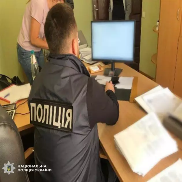 У Києві викрито держвиконавця та спільників за махінації з провадженням - 2