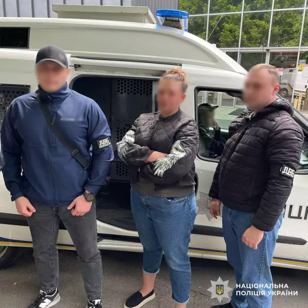 У Києві викрили жінку, яка продавала фіктивні меддовідки для уникнення мобілізації - 3