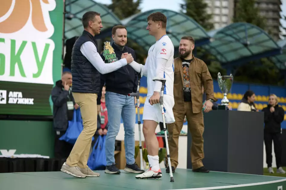 У Києві відбувся футбольний турнір, який змінює життя - 3