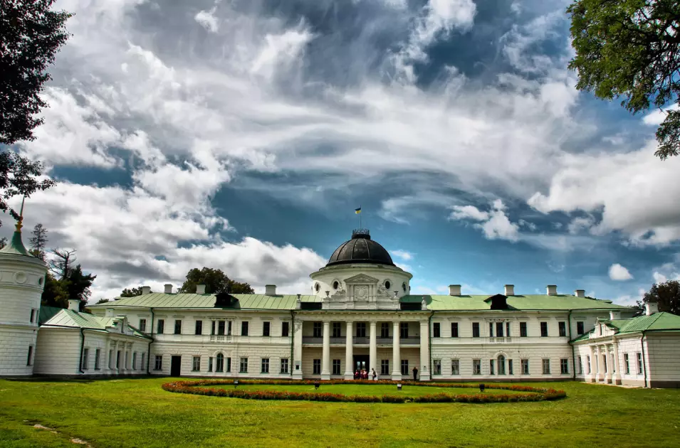 Качанівський палац