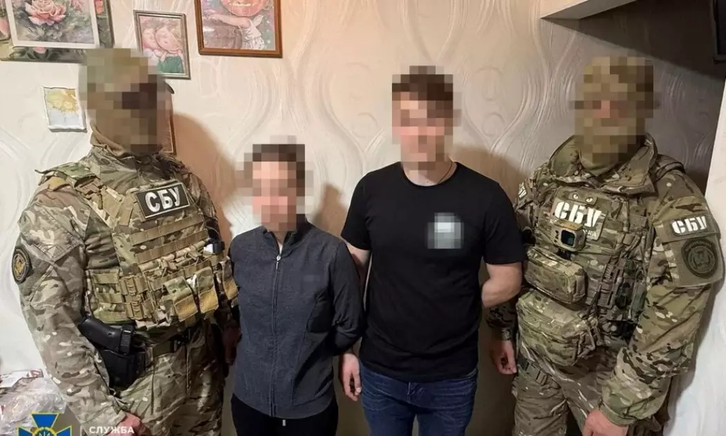 Наводили ракети через відеореєстратори: СБУ затримала юних агентів рф - 2
