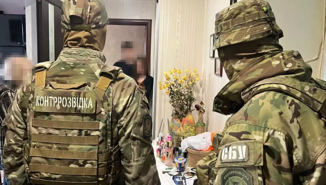 СБУ затримала агентів РФ, які за допомогою відеореєстраторів коригували удари по Київщині - 1