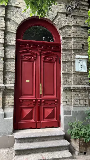 116-річна історія повернулася додому: у Києві відновили унікальні двері - 3
