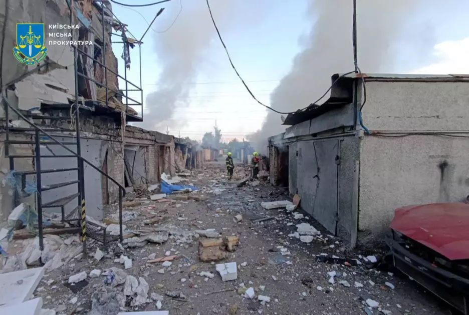 Масована атака по Києву: загиблі, вогонь, вибухи й руйнування - 1