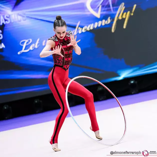 Таїсія Онофрійчук: історичне золото для України на чемпіонаті Європи з художньої гімнастики - 1