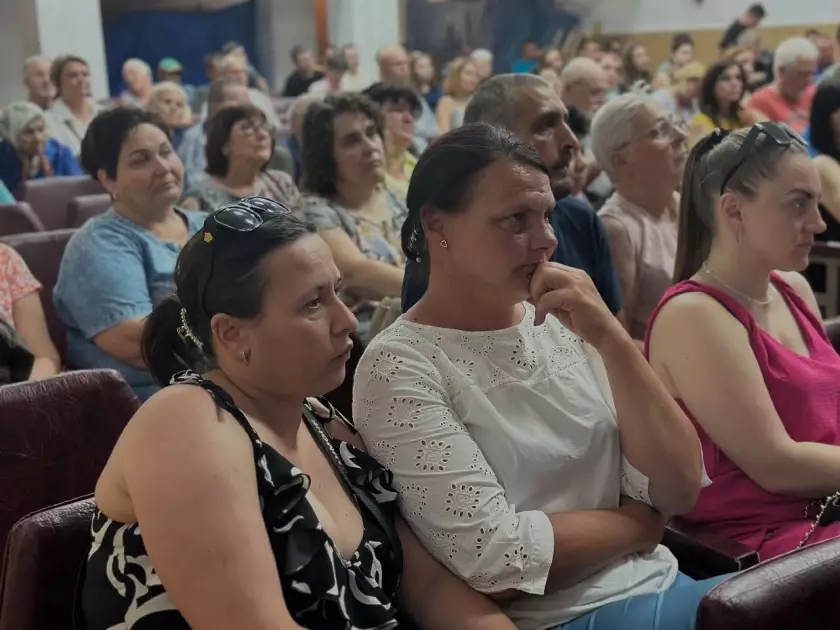 У Бучі показали документальний фільм про трагедію на Яблунській вулиці - 3