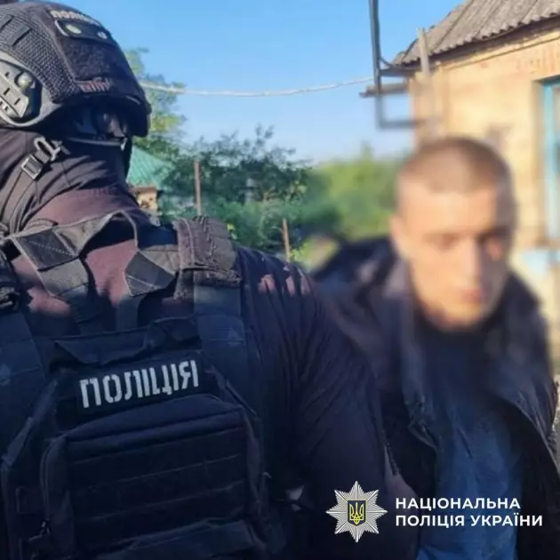 Вибуховий бізнес у Києві: наркоділки зберігали амфетамін поруч із тротилом - 4