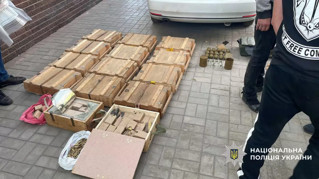 Полювання на нелегальну зброю: Нацполіція проводить понад 500 обшуків по всій країні - 2