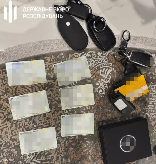 Як купували «захист» від мобілізації: ДБР завершило розслідування масштабної схеми ухилення від служби в Голосіївському РТЦК - 3