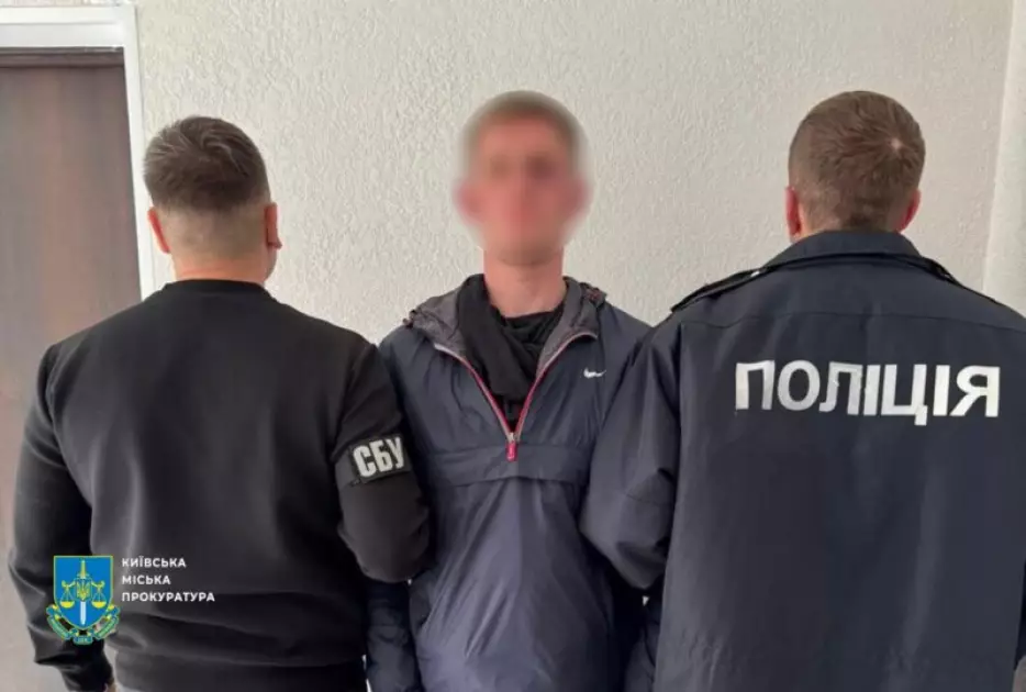 Спроба диверсії у Києві: затримано підозрюваного у підпалі авто Героя України - 1