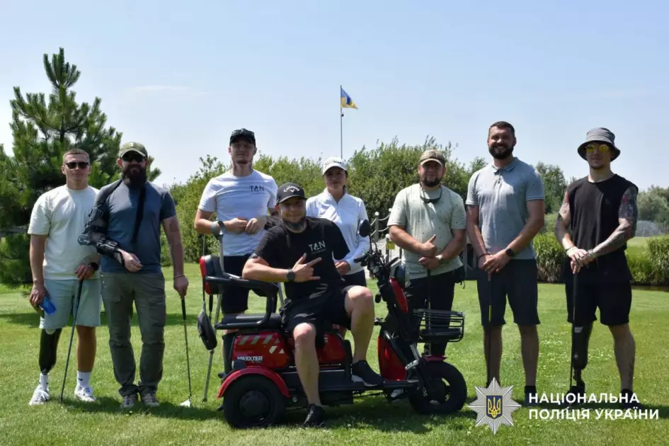 Поранені, але незламні: на Київщині ветерани поліції проходять реабілітацію через гольф - 2