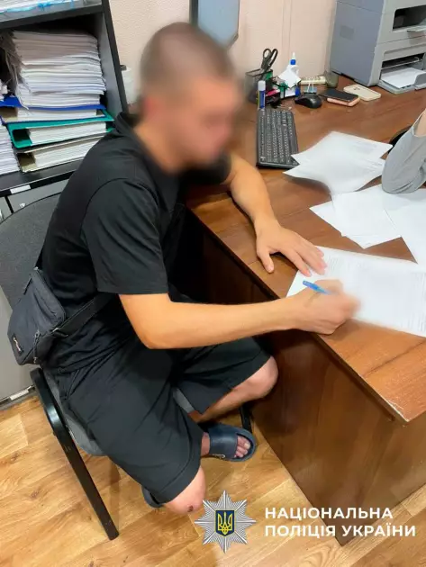 Поліція повідомила про підозру групі молодиків за напад і побиття перехожих на Хрещатику - 2