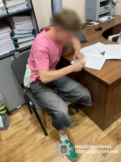 Поліція повідомила про підозру групі молодиків за напад і побиття перехожих на Хрещатику - 1