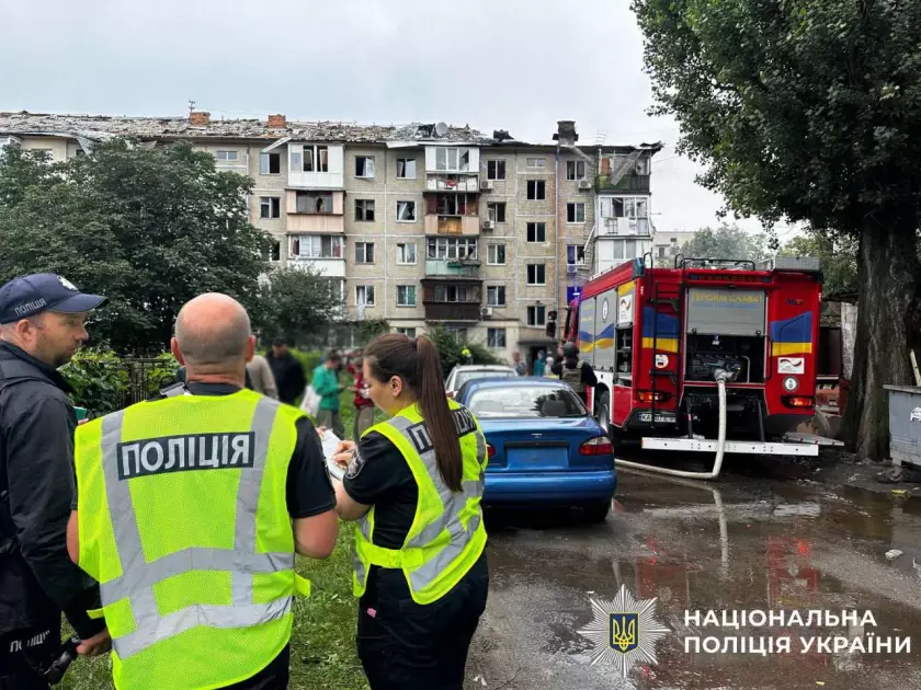 Атака на Київ: шестеро загиблих, серед них дитина, понад 30 поранених — росіяни зруйнували житлові будинки - 3