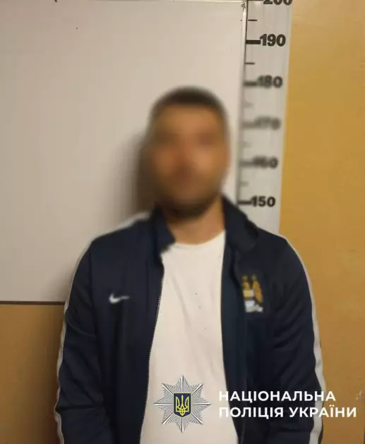У Святошинському районі затримали наркодилера з партією небезпечних психотропів - 1