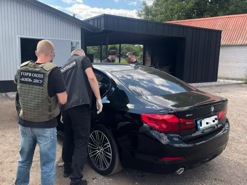 Схема через «Шлях»: на Київщині організатори за гроші оформлювали фіктивних водіїв-ФОПів - 1