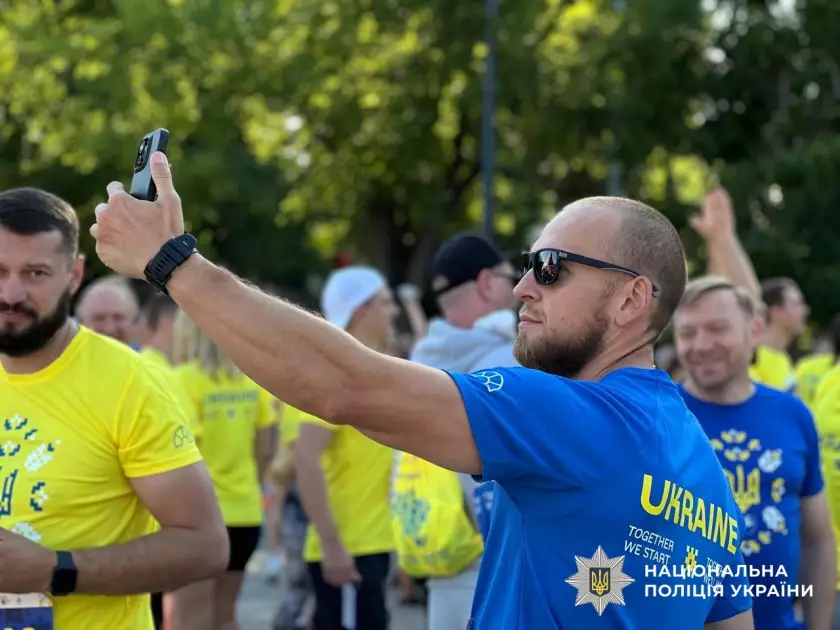 Сотні учасників та благодійна мета: як пройшов «Забіг у вишиванках» у Києві - 5