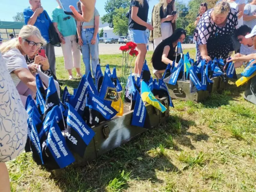 У Білій Церкві відкрили Сквер Надії для родин зниклих безвісти на війні - 4