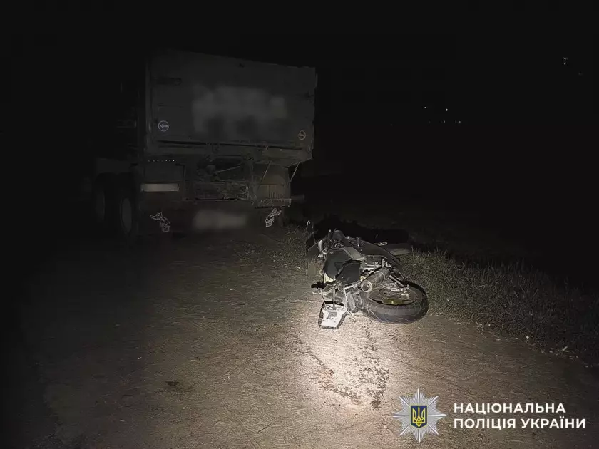 На Новому Шосе у Бучі збили мотоцикліста, постраждалого доставили до лікарні - 2