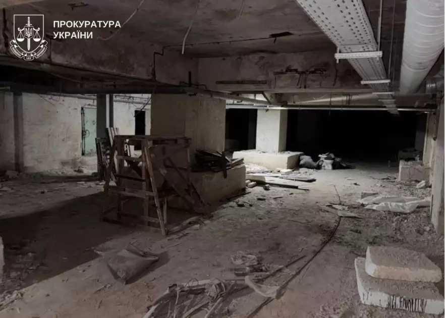 Укриття з грибком і без виходу: прокуратура вимагає відновити сховище на Сирці - 1