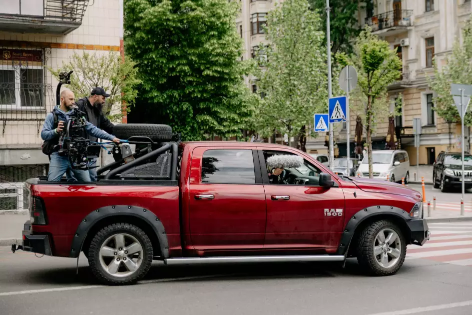 Україна запускає власний фентезі-всесвіт: презентовано тизер «Хрещатик 48/2» - 2