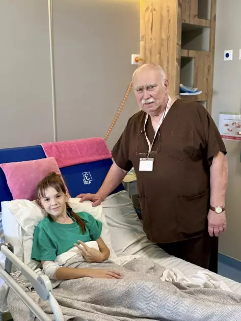 У «Охматдиті» врятували 10-річну дівчинку з розривом селезінки після падіння з гірки - 1