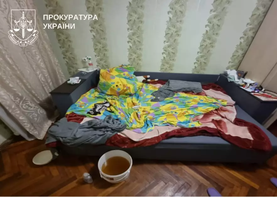 У Шевченківському районі знайшли вбитими жінку та її 14-річну доньку - 3