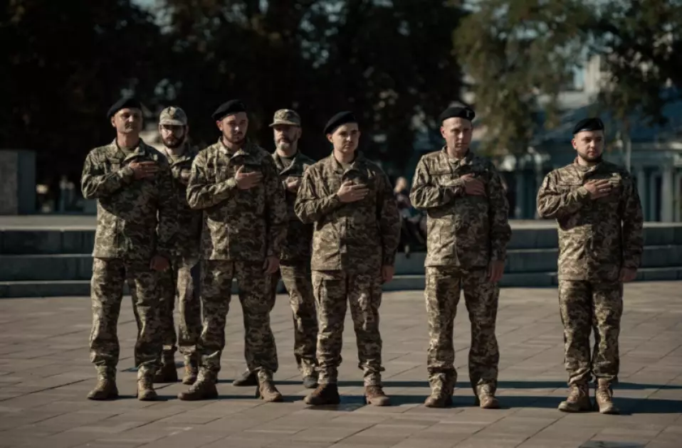 На Алеї Захисників з’явився знак, присвячений героїзму українських танкістів - 2