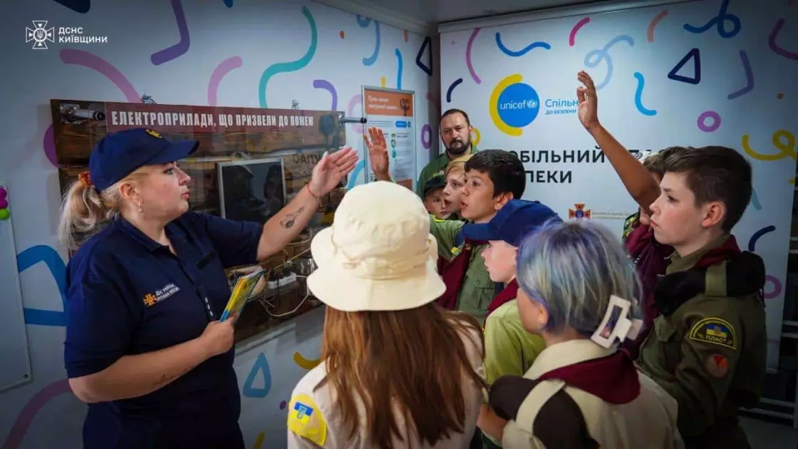 Рятувальники, кінологи та волонтери долучилися до відкриття пластового року на Київщині - 4