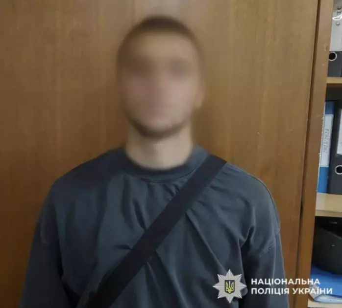 П’яні витівки на вулиці: на Подолі спіймали неповнолітніх хуліганів - 2