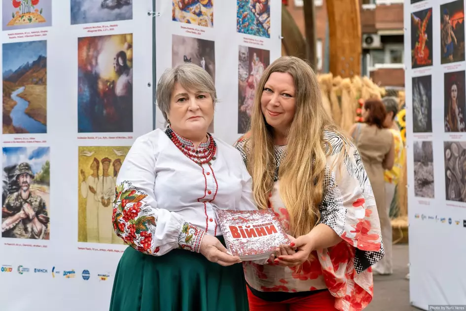 У Барселоні відбулася масштабна виставка українського мистецтва «Покоління війни. Четвертий рік» - 2