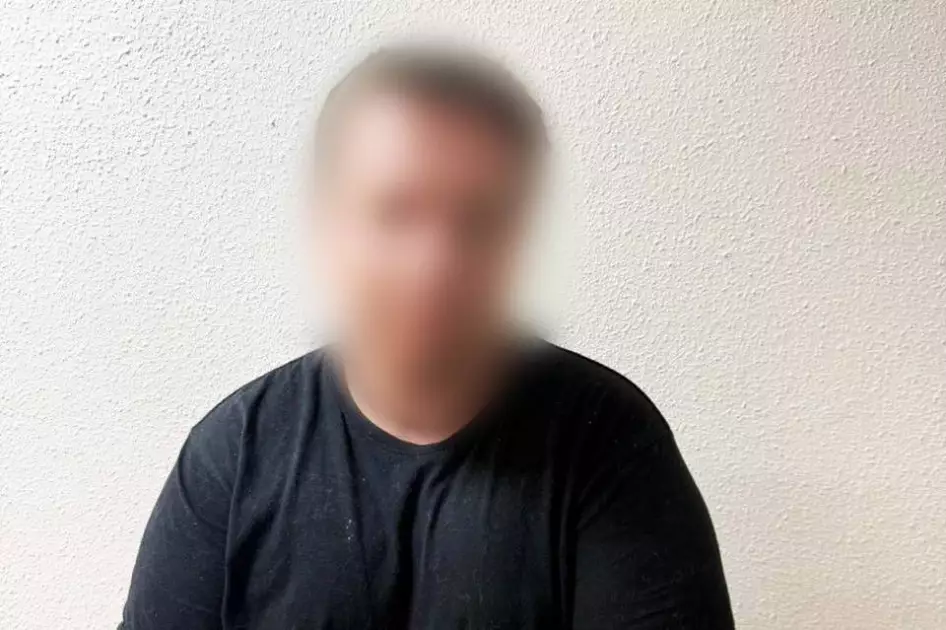На Київщині знешкодили групу наркодилерів: вилучено наркотики, зброю та вибухівку - 3