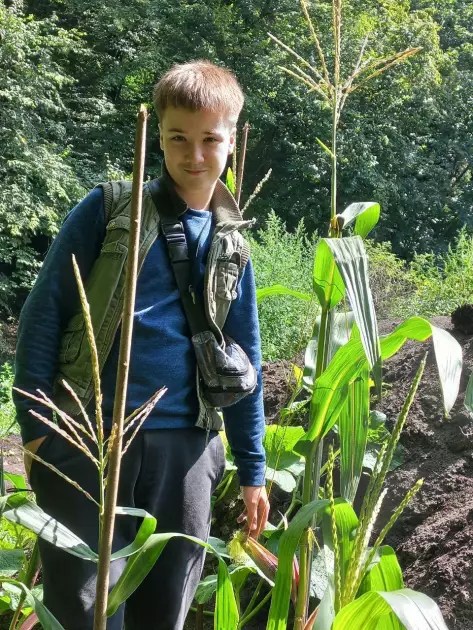 13-річний киянин отримав подяку за створення власного городу у парку Рильського - 4