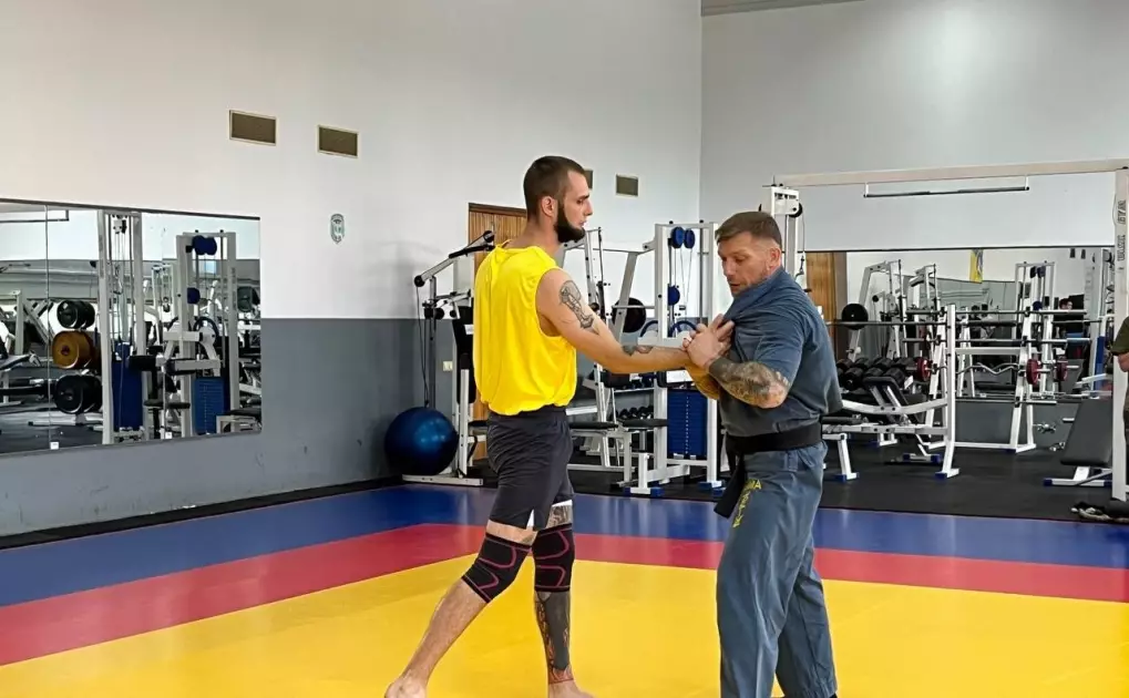 Київські правоохоронці тренували реакцію, координацію та командну взаємодію під час хортингу - 1
