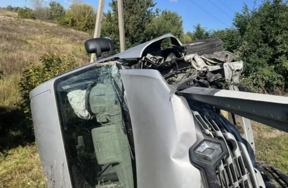 На Вишгородщині загинув водій мікроавтобуса після зіткнення з відбійником - 1