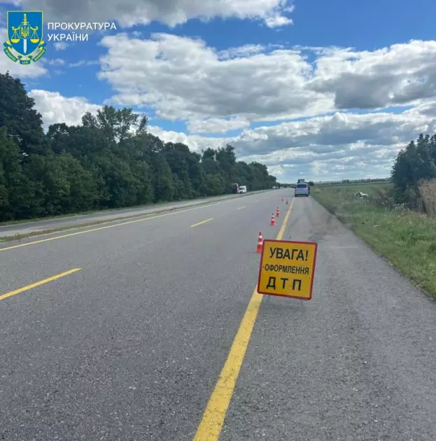 На Київщині судитимуть далекобійника: у ДТП на трасі Київ–Одеса загинула родина з дитиною - 2
