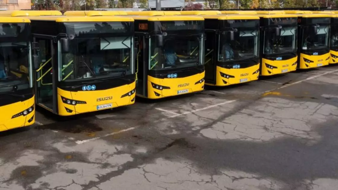 Міський транспорт столиці оновлюється: 30 сучасних автобусів вийшли на київські маршрути - 9