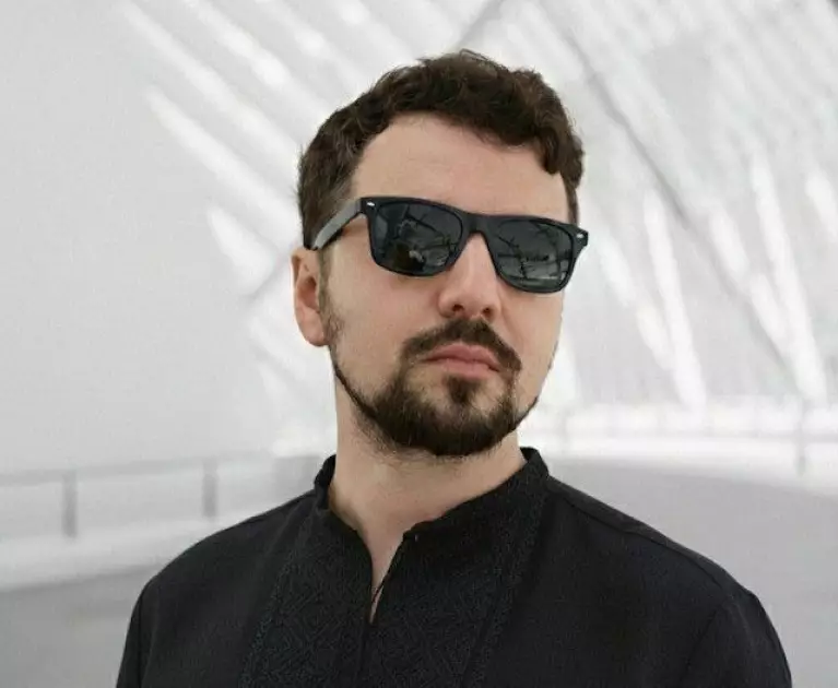 У Києві відкривається третє бієнале цифрового та медіа мистецтва: VR, AR і AI в експозиції «Поле Пам’яті» - 3