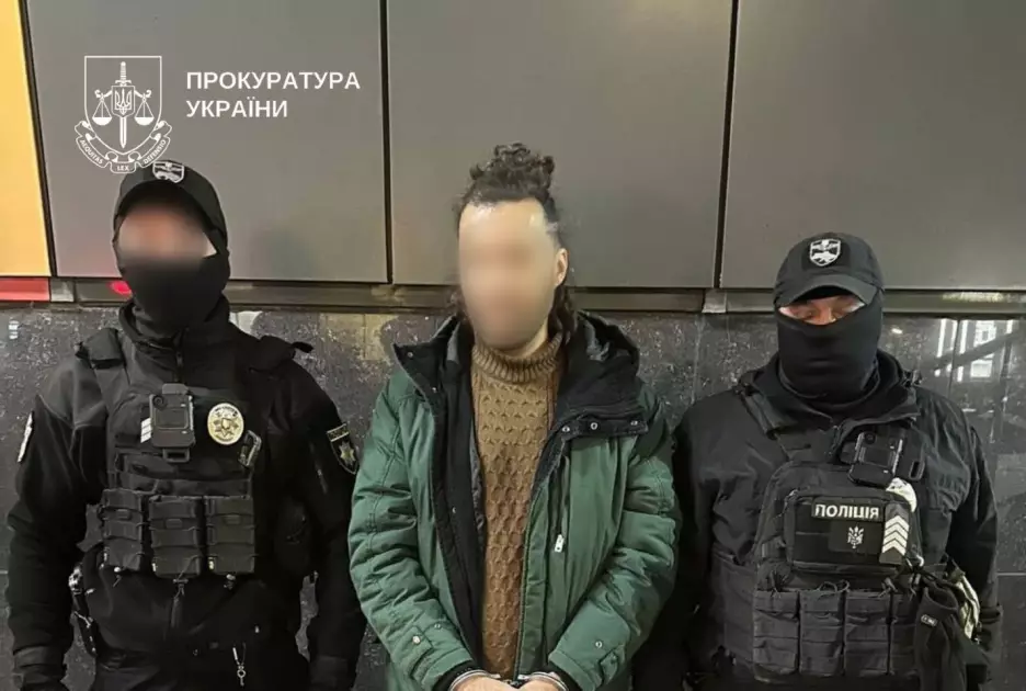Водія «геліка», який жорстоко побив велосипедиста на Подолі, затримали за новою підозрою - 2