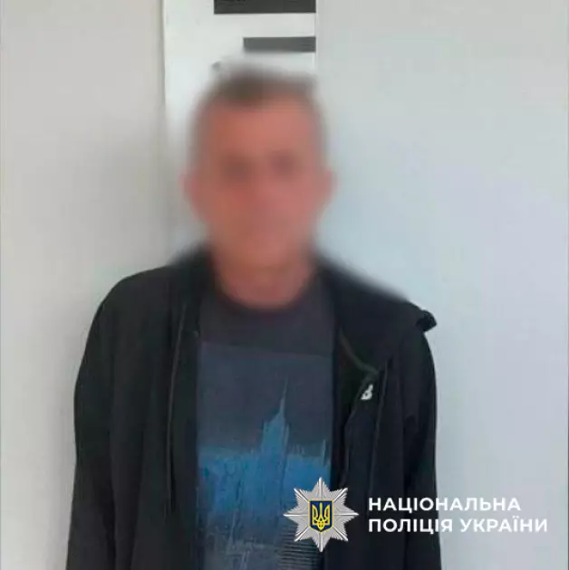 У Києві чоловік кинув бойову гранату в бік маршрутки — дивом ніхто не постраждав - 1
