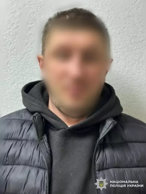 На Київщині чоловік поранив ножем власну матір: потерпілу госпіталізовано - 1