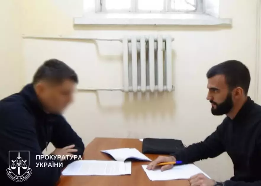 Розтрата коштів на боротьбу з амброзією: у Києві підозрюють ексочільника «Київзеленбуду» та посадовців - 1