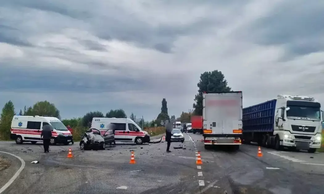 На дорогах Київщини у вересні загинули 17 людей, понад 260 отримали травми - 1